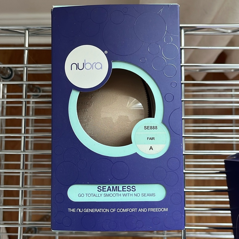 Nubra Seamless - Fair, A